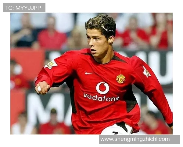 足球天才从小踢球的故事:探寻球星们的幼年岁月与成长历程 足球天才从小踢球的故事:探寻球星们的幼年岁月与成长历程