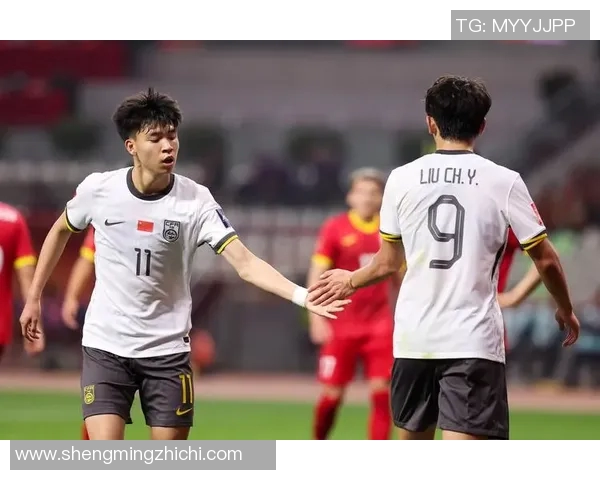 中国足球未来中场球星崛起潜力分析与发展路径探讨